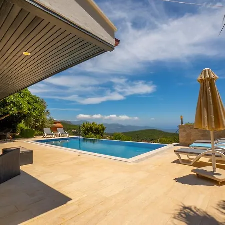 别墅 Gurli Kas Yenikoy (Kas)