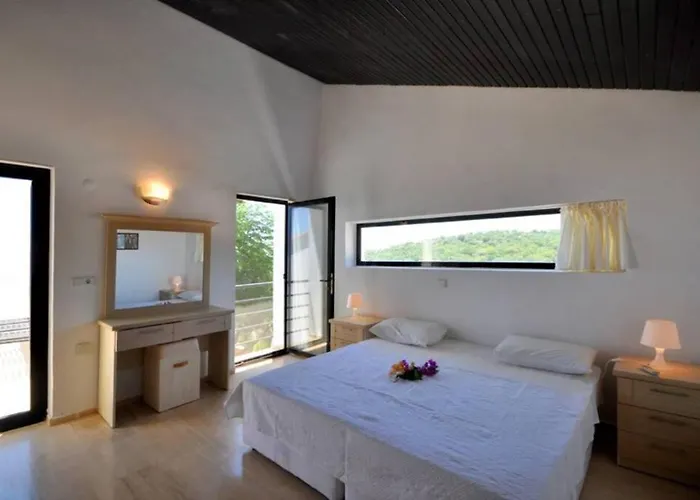 Gurli Kas * Yenikoy (Kas)