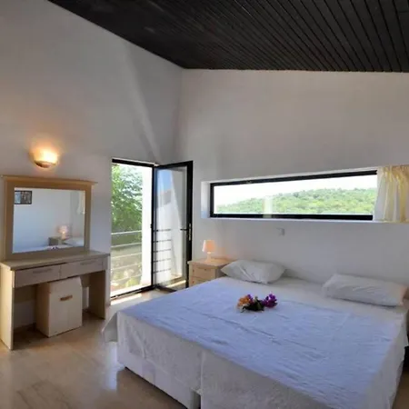 Gurli Kas * Yenikoy (Kas)